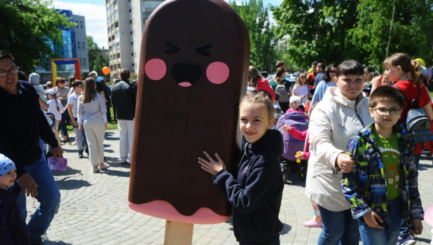 Фестиваль мороженого в Барнауле.