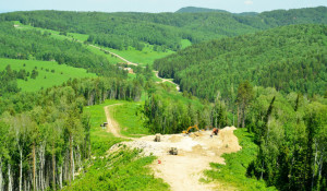 В Белокурихе-2 строят новый горнолыжный комплекс. 