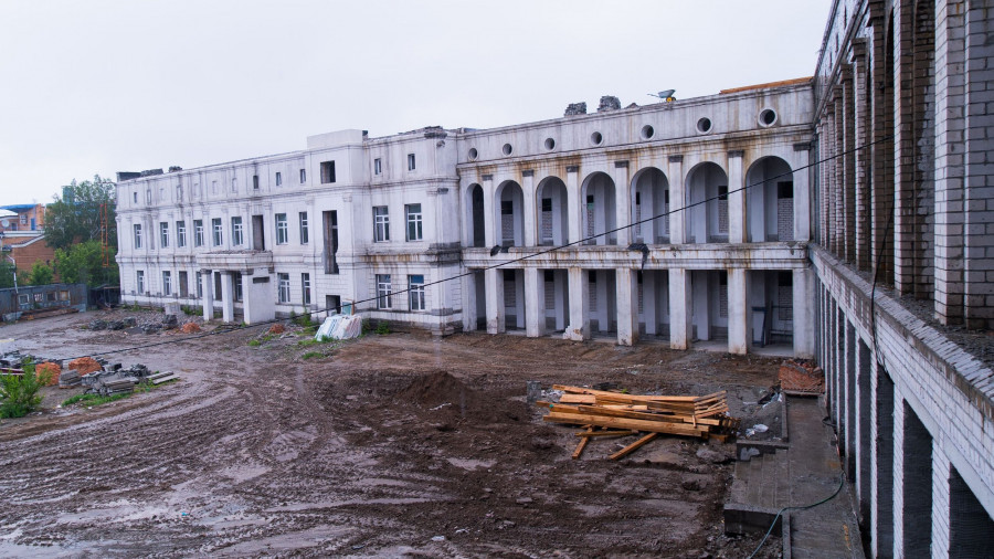 Строительство художественного музея в Барнауле.