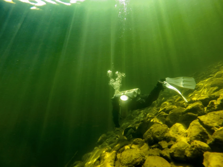 Телецкое озеро под водой