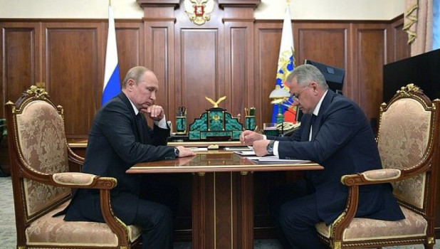 Владимир Путин и Сергей Шойгу.