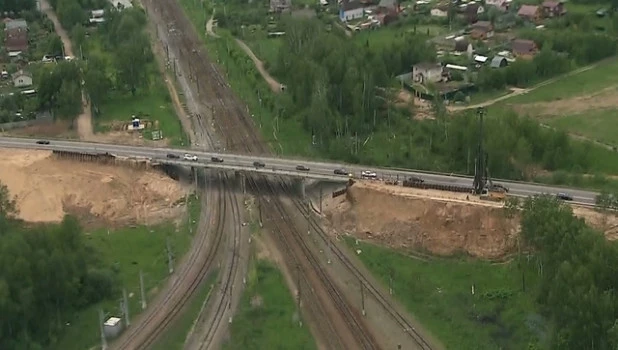 Строительство Центральной кольцевой автомобильной дороги Московской области.