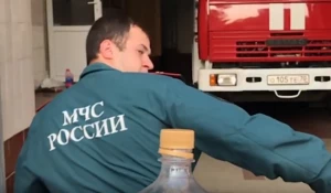 Спасатели подключились к #BottleCapChallenge.