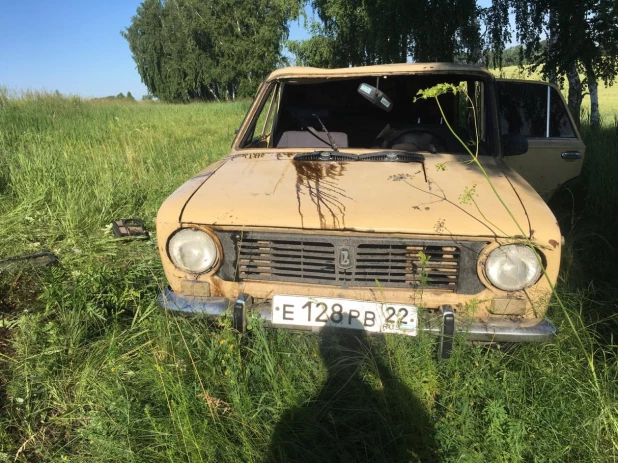 Автомобили под Бийском.