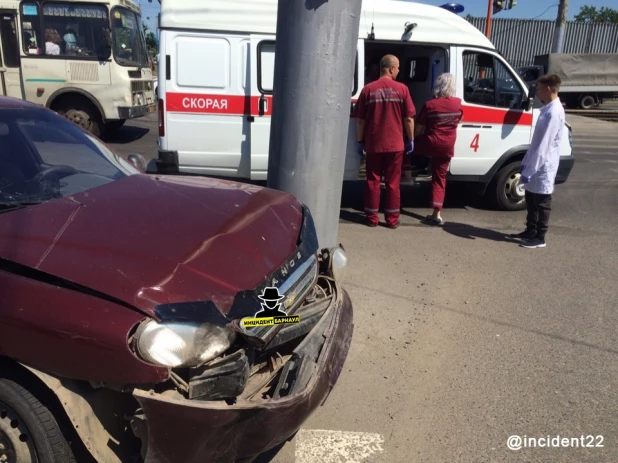 ДТП на пл. Спартака.