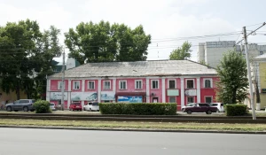 На проспекте Ленина.