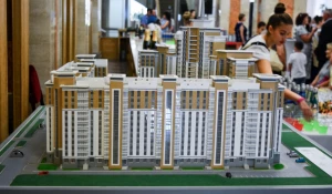 День строителя.