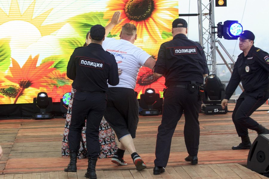 Марина Девятова на Шукшинском фестивале в Сростках.
