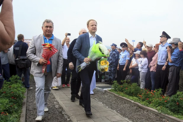 Гости Шукшинского фестиваля на Пикете.