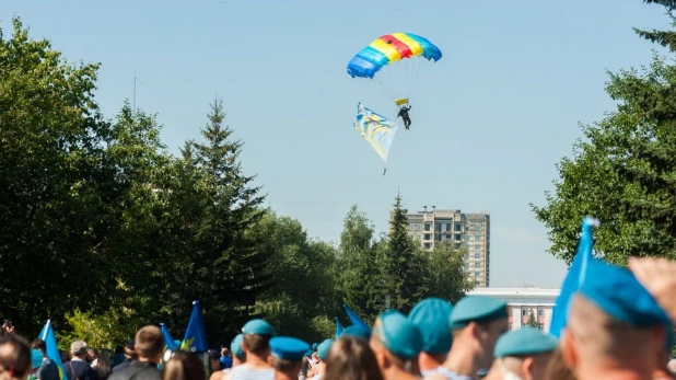 День ВДВ в Барнауле. 2019 год.