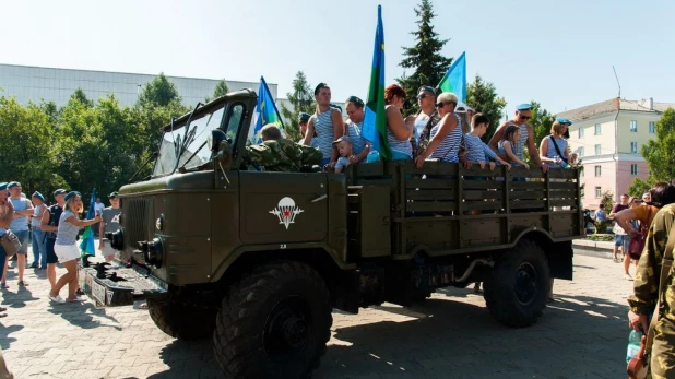 День ВДВ в Барнауле. 2019 год.