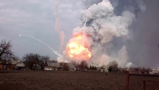 Взрывы в районе Ачинска.