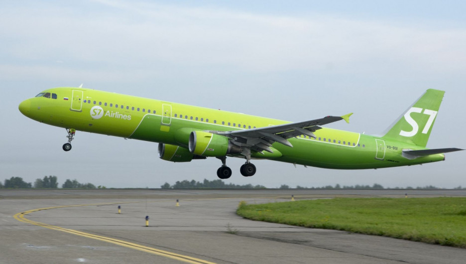 После "потрясного" полета из Москвы в Барнаул на Boeing вызвали скорую помощь 