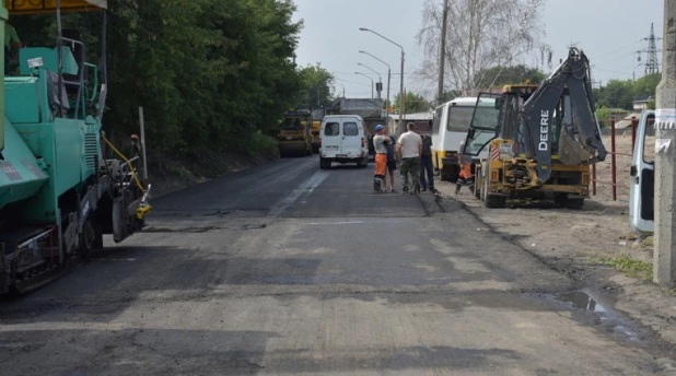 В Барнауле ремонтируют улицу Мамонтова