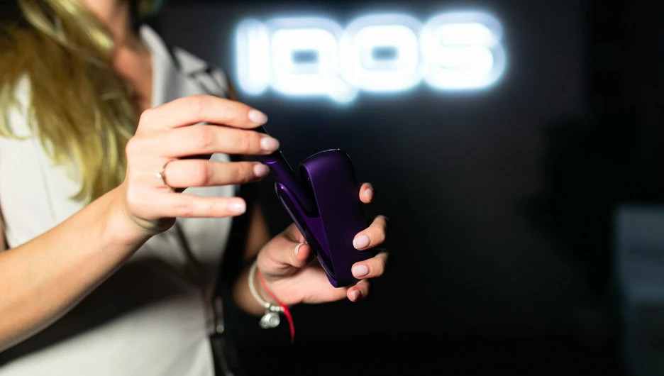 IQOS провел в Барнауле вечерний литературный коктейль.