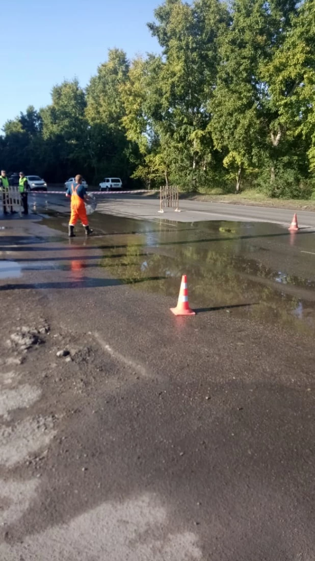 Порыв на ул. Солнечная поляна.