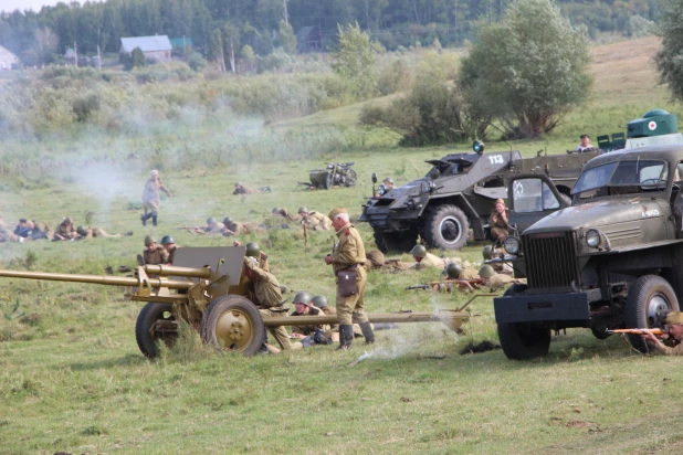 Военно-исторический фестиваль "Днепровский рубеж"