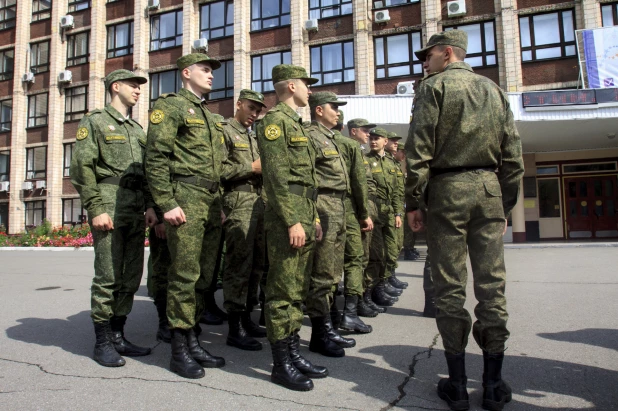 Акция памяти бесланской трагедии в Барнауле.