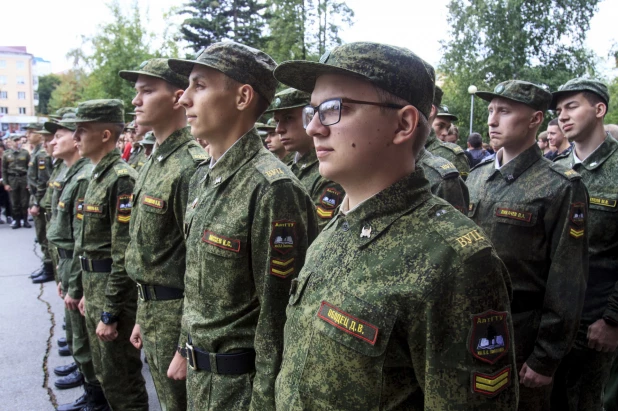 Акция памяти бесланской трагедии в Барнауле.