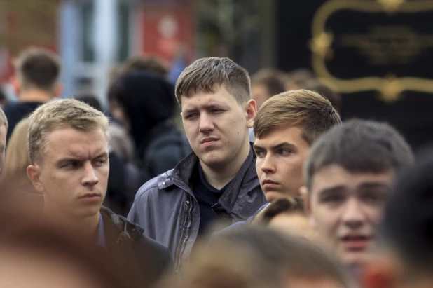 Акция памяти бесланской трагедии в Барнауле.