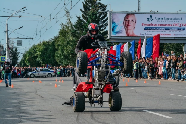 Стантрайдинг на День города в Барнауле.