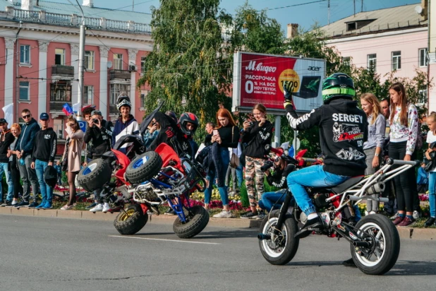 Стантрайдинг на День города в Барнауле.