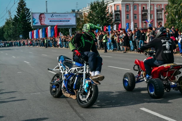 Стантрайдинг на День города в Барнауле.