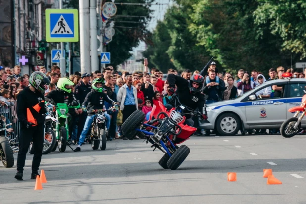 Стантрайдинг на День города в Барнауле.