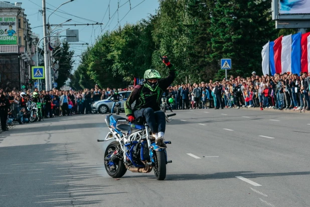 Стантрайдинг на День города в Барнауле.