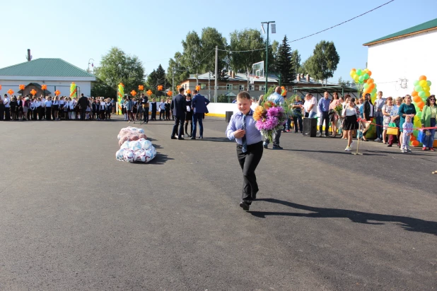 Открытие спортивной площадки в селе Алтайское 