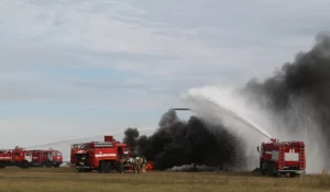 Пожарные учения в Барнаульском аэропорту.