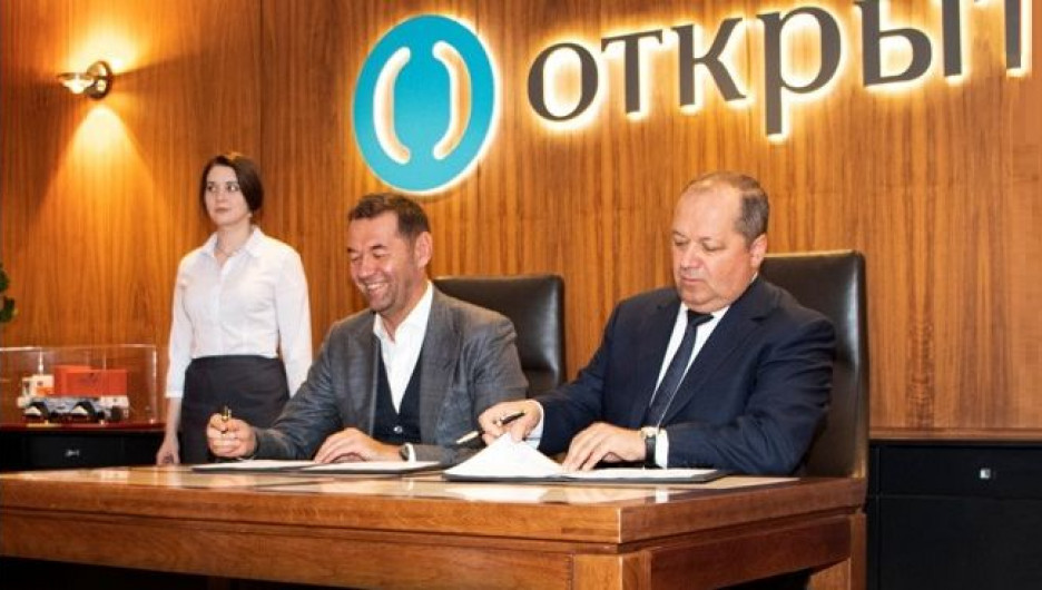 ЭР-Телеком и банк «Открытие» договорились о стратегическом партнерстве в развитии цифровой экономики.