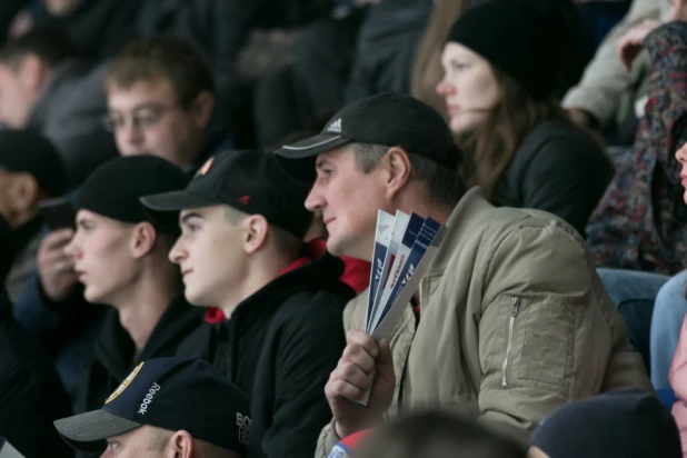 В Барнауле проходит международный турнир Student Hockey Challenge-2019