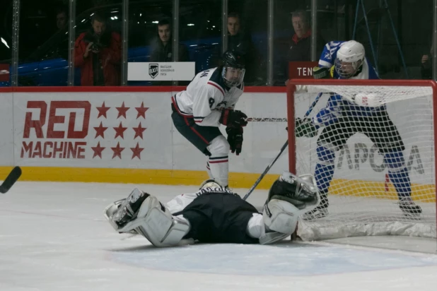 В Барнауле проходит международный турнир Student Hockey Challenge-2019