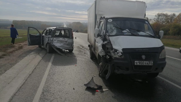 Авария на трассе под Новосибирском.