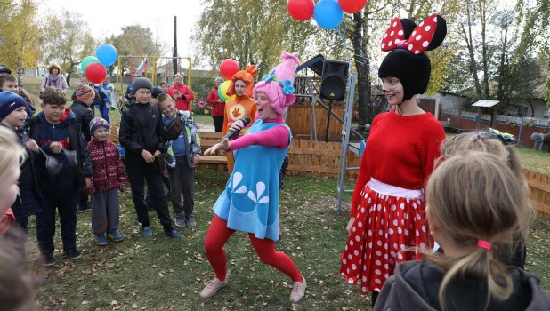 Современная площадка в Северном микрорайоне Заринска.