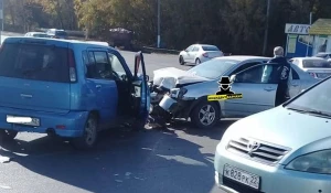 ДТП на Трактовой.