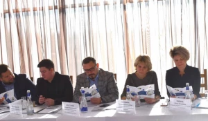 Круглый стол.