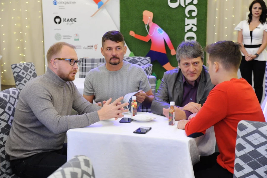 Заседание "Мужского клуба" на спортивную тему. Октябрь 2019 года. Заседание "Мужского клуба" на спортивную тему. Октябрь 2019 года.