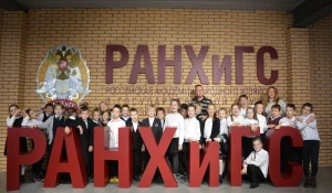 3-классники гимназии № 42.