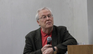 Ученый-экономист Валерий Крюков.