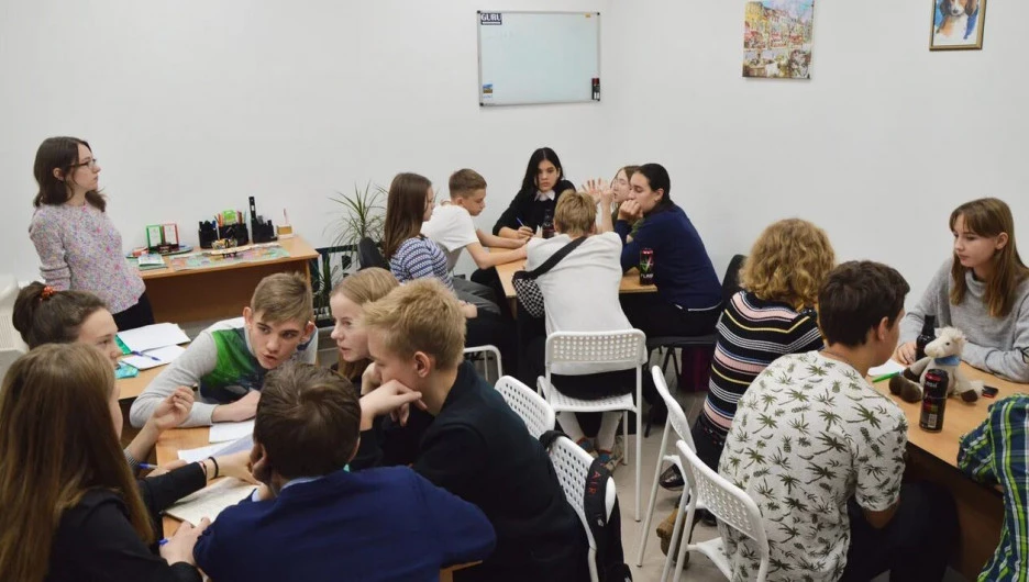 В Барнауле открыли бизнес-школу для детей и подростков.