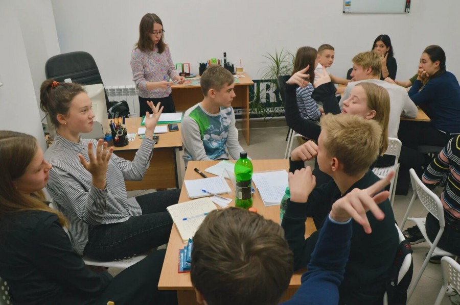 В Барнауле открыли бизнес-школу для детей и подростков.
