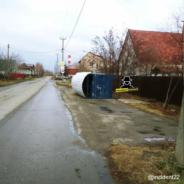 в Барнауле в микрорайоне Авиатор не ул. Смоленская, 29 октября 2019 года.