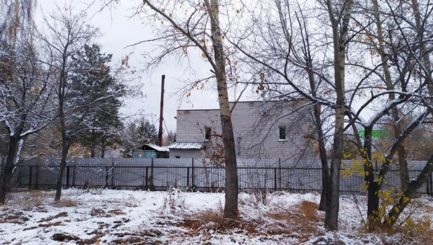 В парке Целинников.