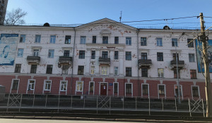 Общежитие в Барнауле на пр. Красноармейском, 97.