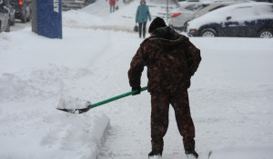 Снег в Барнауле.