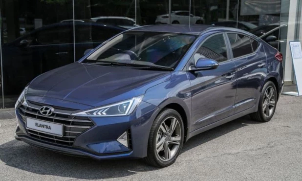 Hyundai Еlantra.