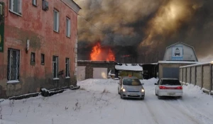 Пожар в производственном цехе в Бийске. 