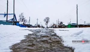 Порыв трубы в Камне-на-Оби.